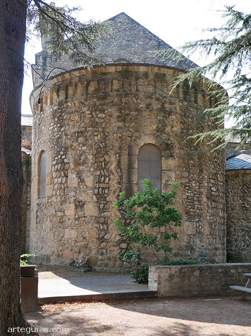 Abad&iacute;a de Saint-Andr&eacute; de Sor&egrave;de: &aacute;bside central de la iglesia rom&aacute;nica