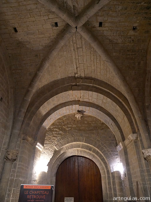 Interior del n&aacute;rtex