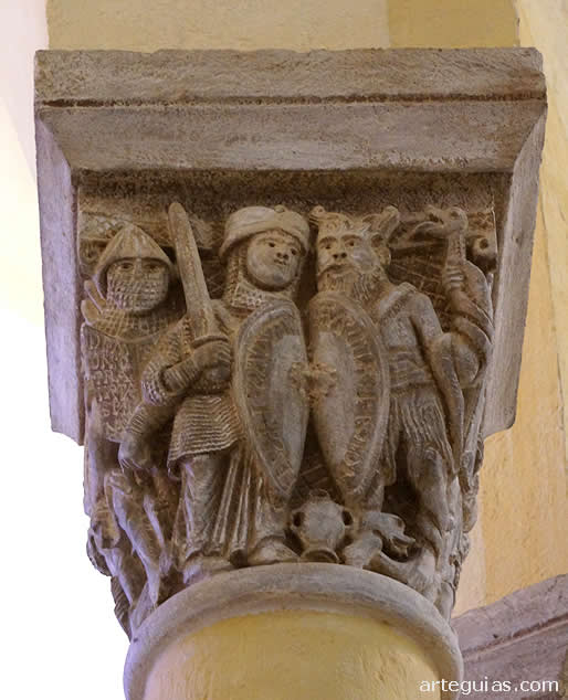 Capitel con una escena de Psicomaquia