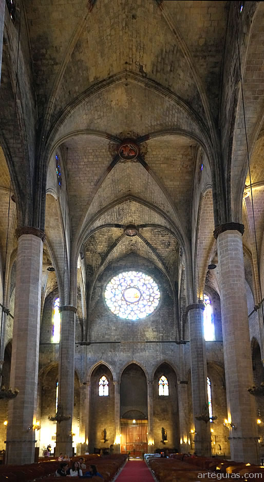 Interior de la Bas&iacute;lica de Santa Mar&iacute;a del Mar, Barcelona