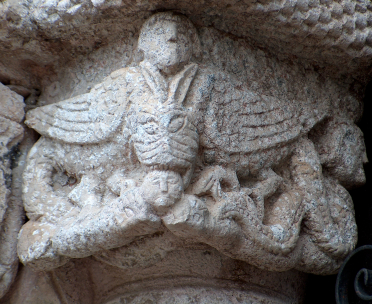 Capitel tardorrom&aacute;nico de la iglesia parroquial. San Vicente de la Barquera