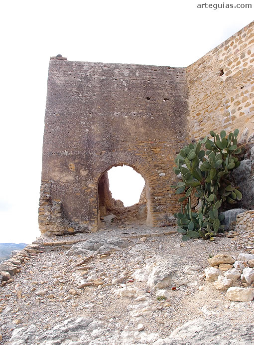 Puerta del castillo