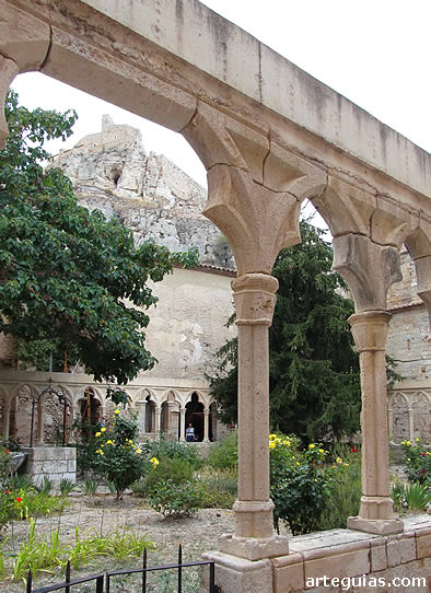 Claustro