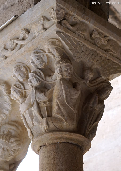 Capitel g&oacute;tico con el pasaje de la Psicostasis