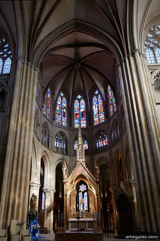 &Aacute;bside principal o capilla mayor