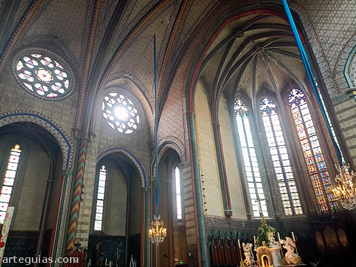 Interior de la catedral