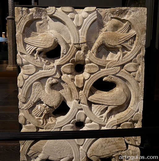 Cancel rom&aacute;nico