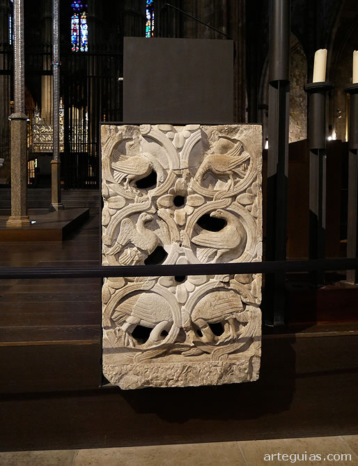 Cancel rom&aacute;nico en la capilla mayor