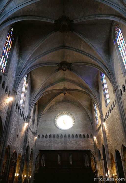 Interior de la nave catedralicia