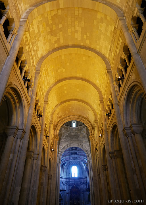 Catedral de Lisboa: nave central
