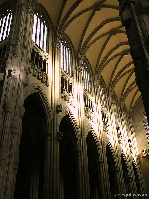 Alzado de la nave central