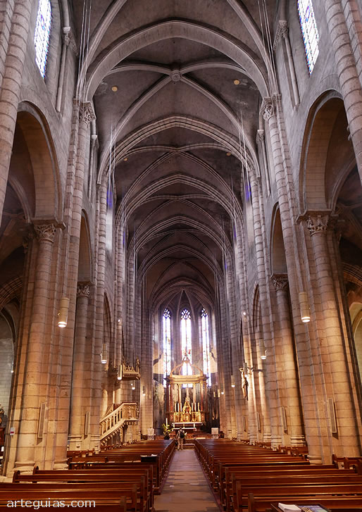 Interio de de Saint-Salvi de Albi