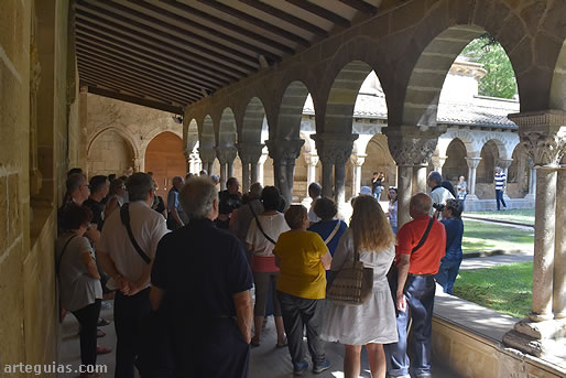 Claustro de San Pedro de la R&uacute;a