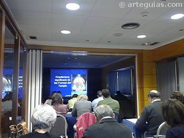 Momento del seminario sobre los Mensajes y Significados de las formas rom&aacute;nicas
