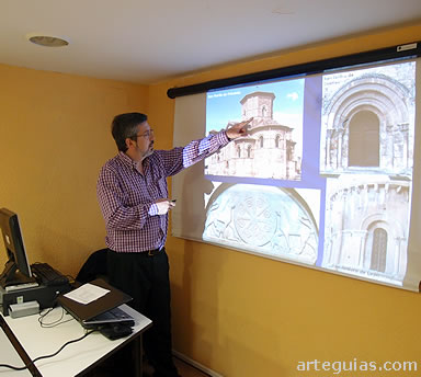 Explicaciones sobre las pautas de la arquitectura del llamado "Rom&aacute;nico Pleno"