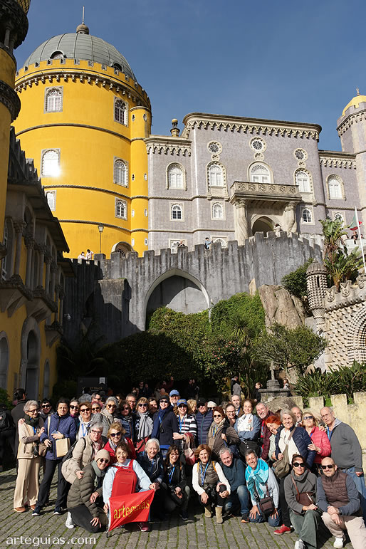 Foto de familia en el Palacio da Pena de Sintra