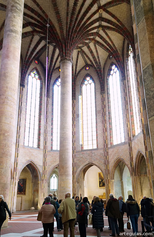 En la cabecera de la iglesia del Convento de los Jacobinos