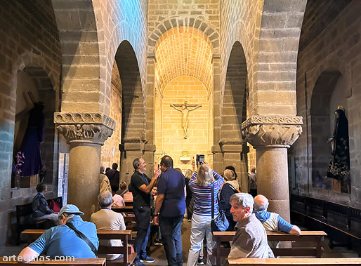 Domingo por la mañana: San Pedro de Teverga