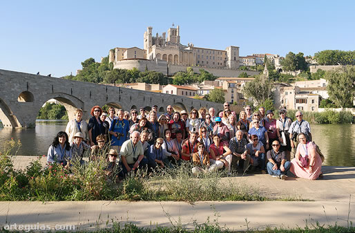 Fotograf&iacute;a de grupo desde el mirador del r&iacute;o Orb