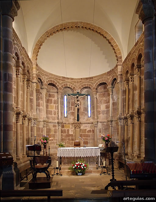 San Juan de Amandi,  junto a Villaviciosa