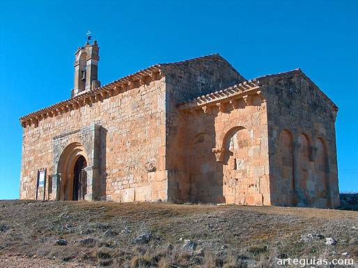 Ermita del Santo Cristo de Coru&ntilde;a del Conde desde el sureste