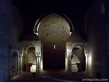 Interior de la iglesia de San Juan de Duero