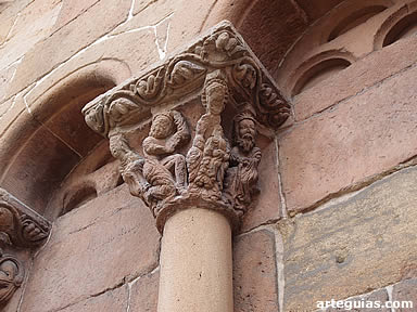 Santo Domingo de Soria: capitel de la Epifanía