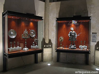 Interior de la torre de San Pedro el Viejo