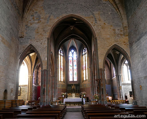 Interior de la cabecera