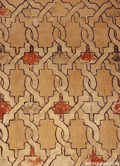 Arcos mixtil&iacute;neos en la decoraci&oacute;n pict&oacute;rica