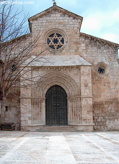 Iglesia de San Felipe de Brihuega: fachada occidental