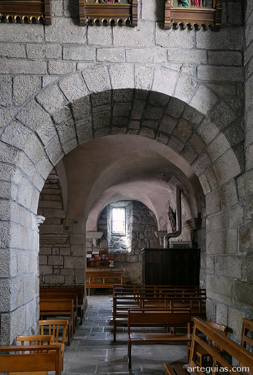 Nave norte de la iglesia de Nasbinals a&ntilde;adida posteriormente