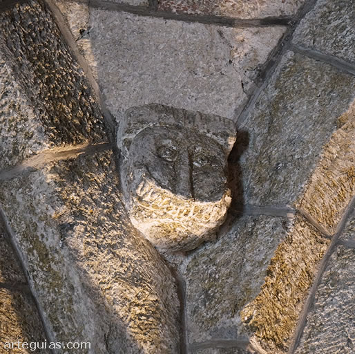 Relieve en una de las trompas