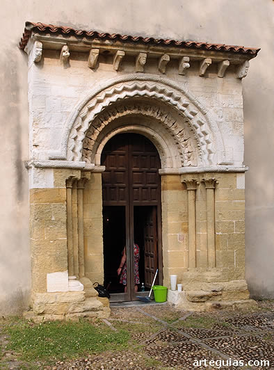 Sograndio: puerta occidental