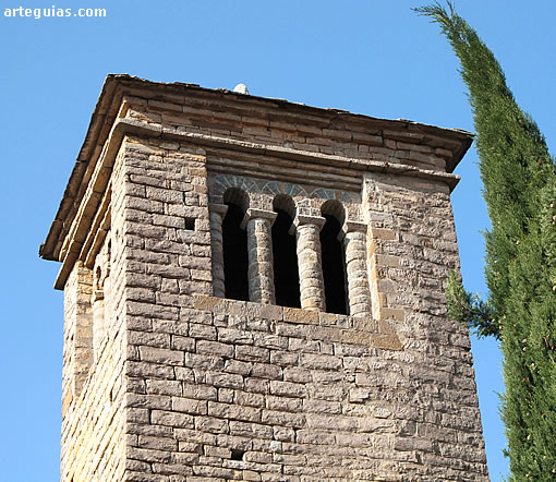 Cuerpo de campanas de la torre