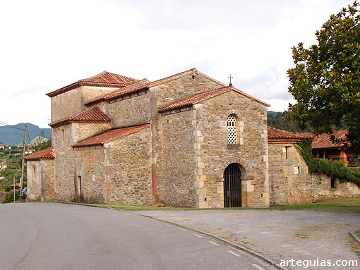 Iglesia de Santianes de Pravia, Asturias