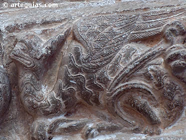 Drag&oacute;n de la iglesia de Villasayas