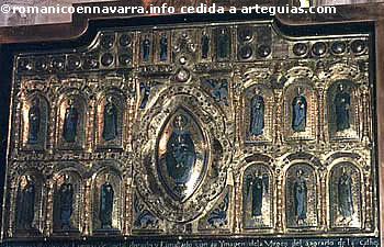 Retablo de San Miguel in Excelsis, en San Miguel de Aralar. Joya de la orfebrer&iacute;a rom&aacute;nica navarra