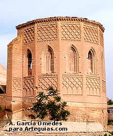 Cabecera de la iglesia arruinada de Magall&oacute;n