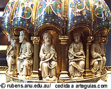 La orfebrer&iacute;a y el trabajo con esmaltes gener&oacute; obras de extraordinaria belleza