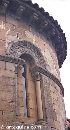 Santa Mar&iacute;a de Narzana: buen ejemplo del rom&aacute;nico en la Comarca de la Sidra