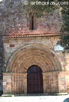 Portada de Santa Mar&iacute;a de Cay&oacute;n