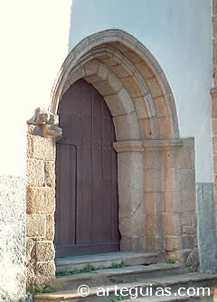 Puerta norte de la iglesia de San Juan de B&eacute;jar, Salamanca