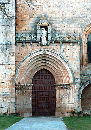 Celada del Camino, Campo de Mu&ntilde;&oacute;