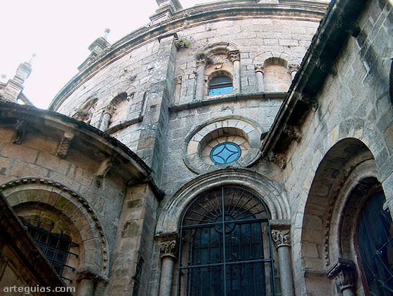 Exterior-girola-cabecera de la catedral de Santiago