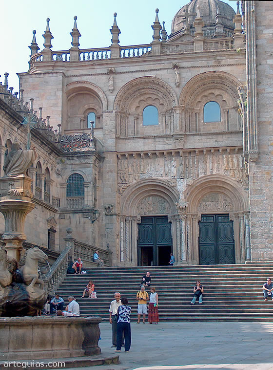 Fachada de Plater&iacute;as de la Catedral de Santiago de Compostela