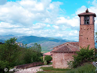 Rom&aacute;nico rural en La Rioja. iglesia de Ledesma de la Cogolla