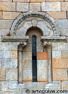 Ventanal del testero