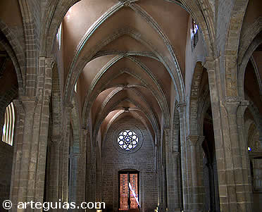 Iglesia del Monasterio de Rueda, desde la cabecera