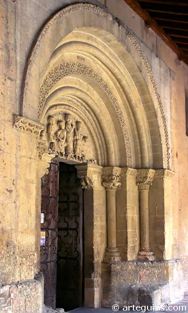 Portada meridional de San Mill&aacute;n. Segovia
